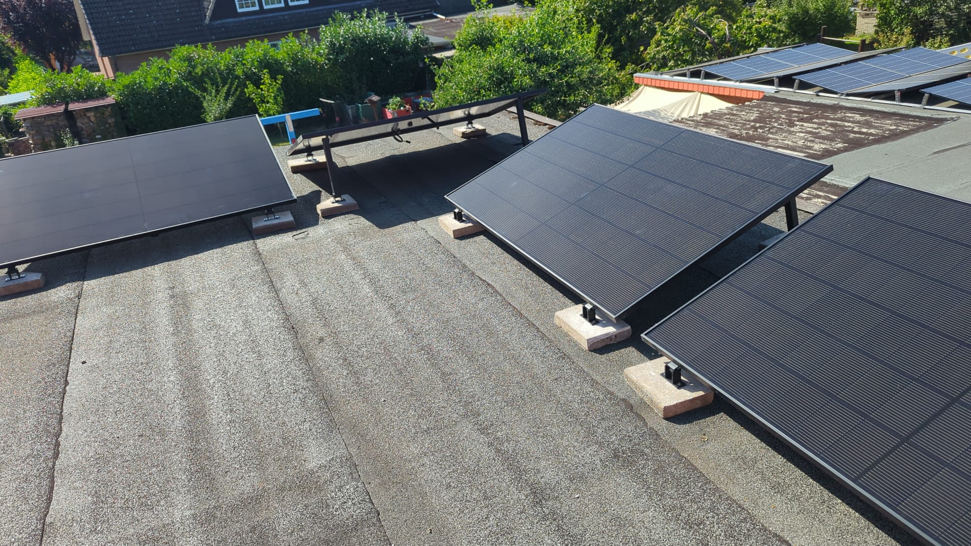 Balkonkraftwerk 1800W mit Speicher – Anker SOLIX 3 Pro